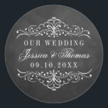 Het  Collectie van het Chalkboard Wedding Ronde Sticker<br><div class="desc">Vier in stijl met deze elegante bordstijl bruiloft stickers. Het ontwerp heeft een wervelingsontwerp met bijpassende, eenvoudig te personaliseren scriptlettertypebewoordingen. Deze stickers zijn ideaal voor elk stel dat een vintage trouwfeest plant, maar kunnen gemakkelijk worden aangepast voor elk fancy evenement, zoals verjaardagsfeestjes, baby showers, jubileumfeest, verloving en vrijgezellenfeesten en nog...</div>