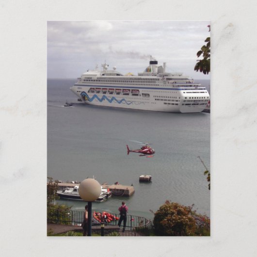 Het cruiseschip AIDAblu in de haven van Funchal,  Briefkaart (Voorkant)