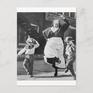 Het dansen van de dag weg briefkaart