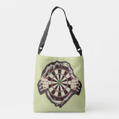 Het dartboard op je borst. crossbody tas (Achterkant)