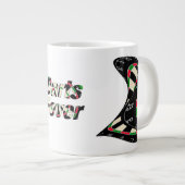 Het dartboard op je borst Darts Fever Grote Koffiekop (Voorkant rechts)