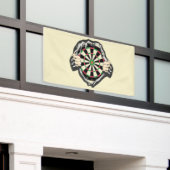 Het dartboard op je borst. spandoek (Buitenkant Gebouw)