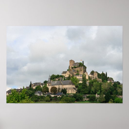 Het dorp Turenne in Frankrijk Poster (Voorkant)