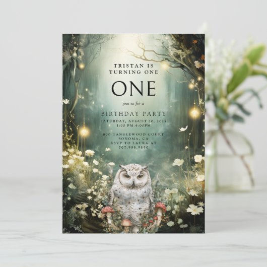 Het draaien van een Enchanted Forest Uil 1e verjaa Kaart (Staand voorkant)