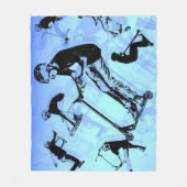 Het draait allemaal om de scooter. - Scooter Trick Fleece Deken (Voorkant)