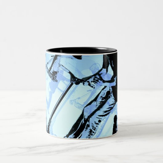 Het draait allemaal om de scooter. - Scooter Trick Tweekleurige Koffiemok (Center)