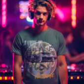 Het dragen op bovennatuurlijk t-shirt