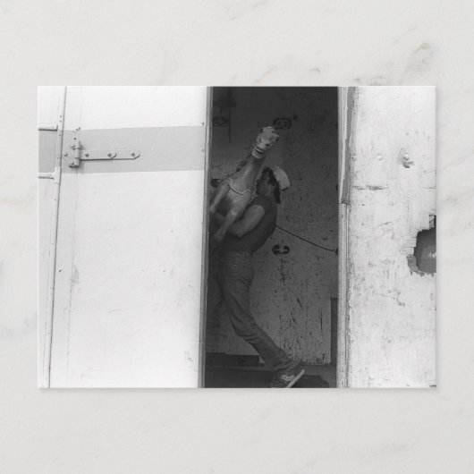 Het dragen van de Paard Briefkaart (Voorkant)