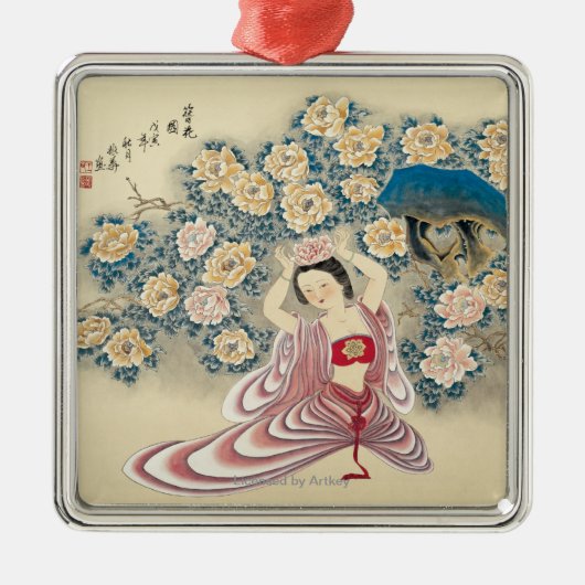 Het dragen van een ventilator in het hoofd metalen ornament (Voorkant)