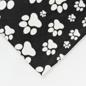 Het drukpatroon van poten NS 01b. Zwart BG Fleece Deken (Hoek)