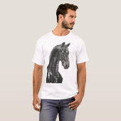Het Dynamische Zwarte Paard T-shirt (Voorkant volledig)
