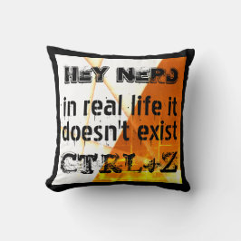 Het echte leven er is geen undo, nerd versie - ora kussen