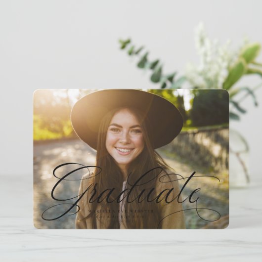 Het eenvoudige manuscript afstuderen zwart-wit afs aankondiging (Staand voorkant)