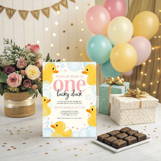 Het eerste verjaardagsfeestje van een gelukkig een kaart