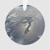 Het eiland Hispaniola met Sunglin Ornament (voorkant)