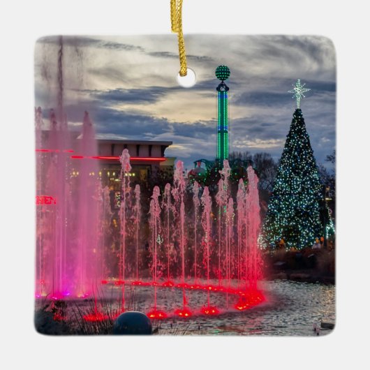 Het eiland met kerst in Pigeon Forge Keramisch Ornament (Voorkant)