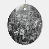 Het eind van WW2 Keramisch Ornament (Links)