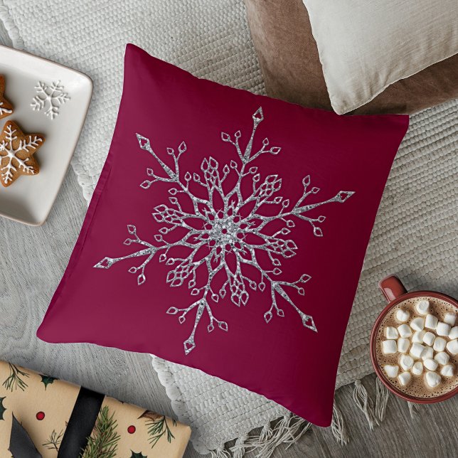 Het elegante Zilver schittert de Sneeuwvlok Kussen (Elegant Silver Glitter Holiday Snowflake Burgundy Throw Pillow)