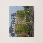 Het Empress Hotel aan de binnenhaven in Legpuzzel (Verticaal)