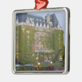 Het Empress Hotel in de binnenhaven in Metalen Ornament (Links)