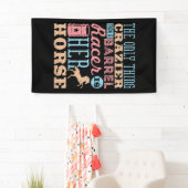 Het enige ding dat overkomt dan een racerpaard met spandoek (Insitu)