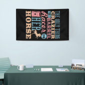 Het enige ding dat overkomt dan een racerpaard met spandoek (Beurs)