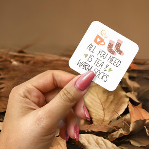 Het enige wat je nodig hebt zijn warme sokken en t vierkante sticker