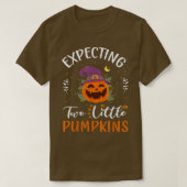 Het eten van twee kleine pompoenen met Halloween z T-shirt (Design voorkant)