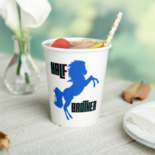 Het fokken van halve broederpaarden papieren bekers (Insitu)