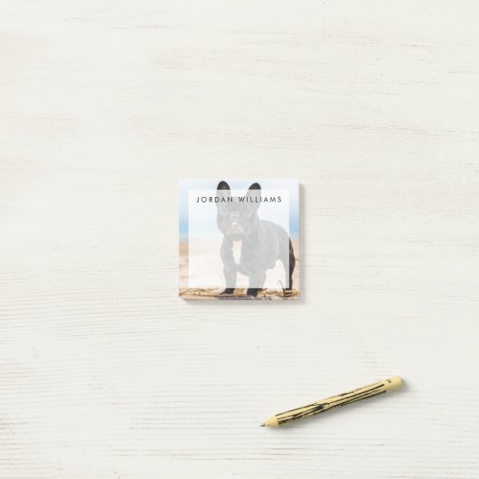 Het Franse Bulldog Spelen in de zand Post-it® Notes (Op bureau)