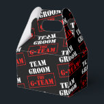 Het G-Team Team Groom Gable Bedankdoosjes<br><div class="desc">*Aanpassen met uw tekst en keuze van achtergrondkleur.</div>