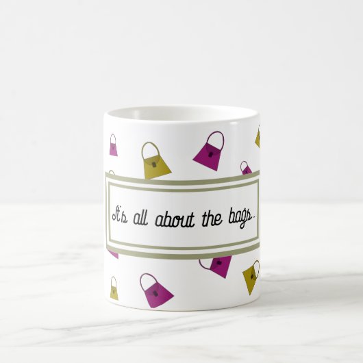 Het gaat allemaal om de Mok van de koffiezak. (Center)