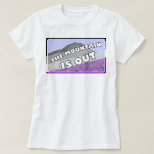 Het gebergte is uit het Shirt