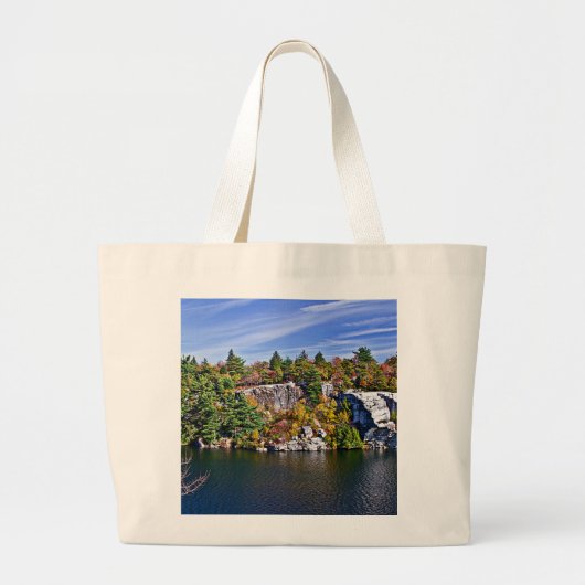 Het Gebladerte van de herfst rond Meer Minnewaska Grote Tote Bag (Voorkant)