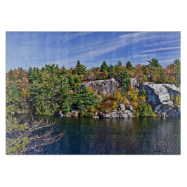 Het Gebladerte van de herfst rond Meer Minnewaska Snijplank