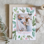 Het Gebladerte van Kerstmis van de waterverf & de Feestdagen Kaart<br><div class="desc">Prettige feestdagen (plural:)! Verzend vakantiewensen naar familie en vrienden met deze kaart van de groenvakantie. Het kenmerkt waterverfillustratie van hollies,  pijnboomnaalden en eucalyptus en altijdgroen met klassieke typografie. Personaliseer door uw favoriete foto te kenmerken en namen en bericht toe te voegen. De passende punten zijn beschikbaar.</div>