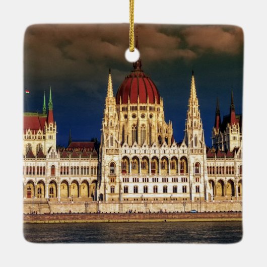 Het gebouw van het Hongaarse parlement in Boedapes Keramisch Ornament (Achterkant)