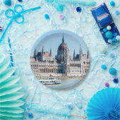 Het gebouw van het Hongaarse parlement in de stad  Papieren Bordje (Feest)