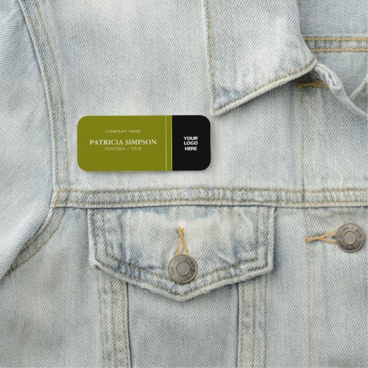 Het gedurfde contrast van Olive Dark Green & Black Naamplaatje (In situ)