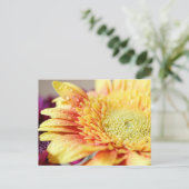 Het gele Bloem en Briefkaart van Druppeltjes (Staand voorkant)