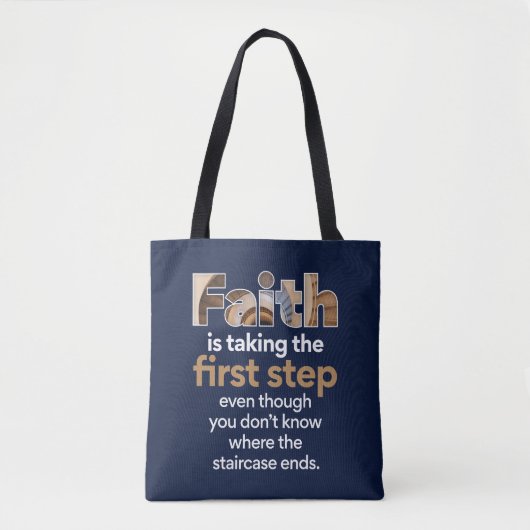 "Het geloof neemt de eerste stap..." Grafisch (1.W Tote Bag (Voorkant)