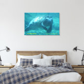 Het Gentle Manatee Canvas Afdruk (Insitu (Slaapkamer))
