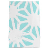 Het geometrische patroon van Turquoise Medium Cadeauzakje (Achterkant)