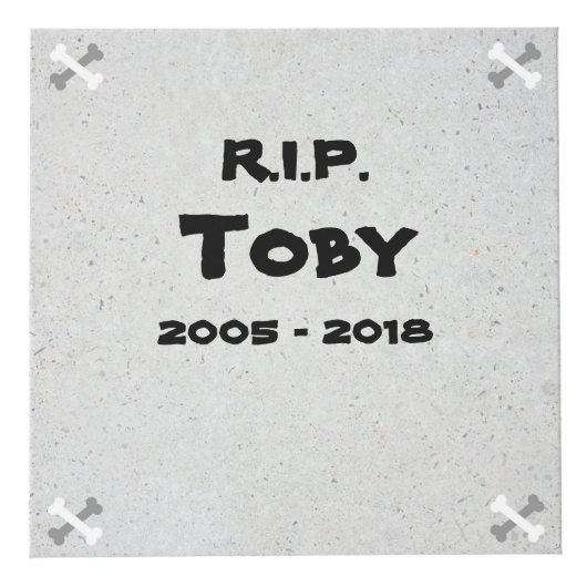 Het gepersonaliseerde Gedenkteken van de Hond Kubus (Voorkant)