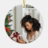 Het "Geschenk van het Seizoen" Keramisch Ornament (Voorkant)