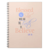 Het gesneden Schrift van de manuscripten is zij di Notitieboek (Voorkant)