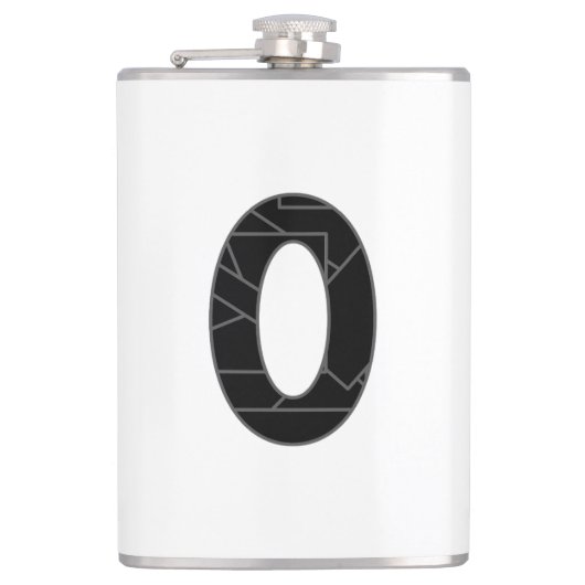Het getal nul (0) in zwart heupfles (Voorkant)
