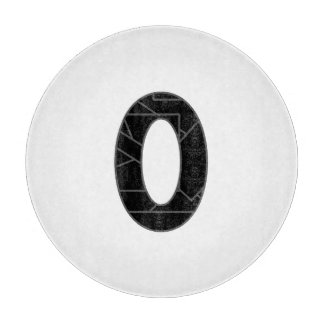 Het getal nul (0) in zwart snijplank