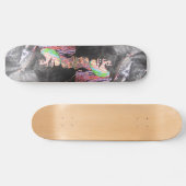 Het getatoeëerde meisje skateboard (Horizontaal)