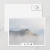 Het gevlekte kasteel omringd door wolken briefkaart (Voorkant / Achterkant)